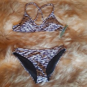 Cheeky Gal by Cupshe grey and white bikini